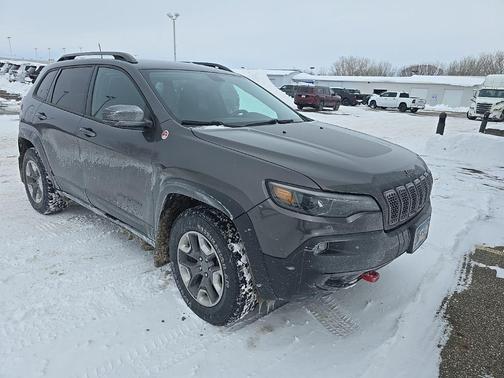 2019 Jeep Cherokee Trailhawk