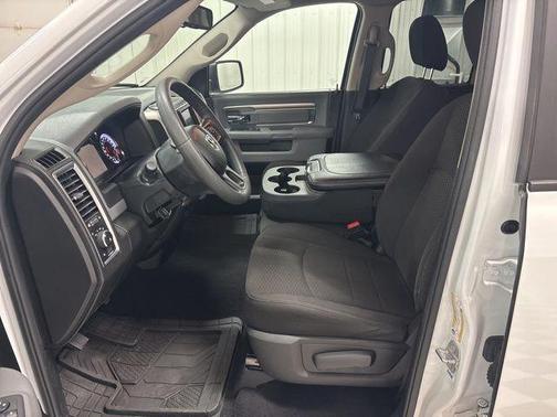 2020 RAM 1500 Classic SLT