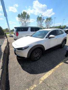 Snowflake White Pearl 2022 Mazda CX-30 2.5 S