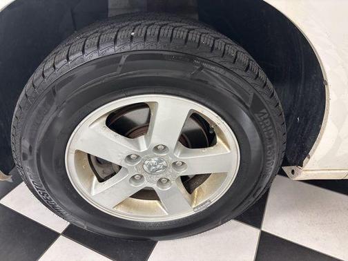 Stone White Clearcoat 2010 Dodge Grand Caravan SXT