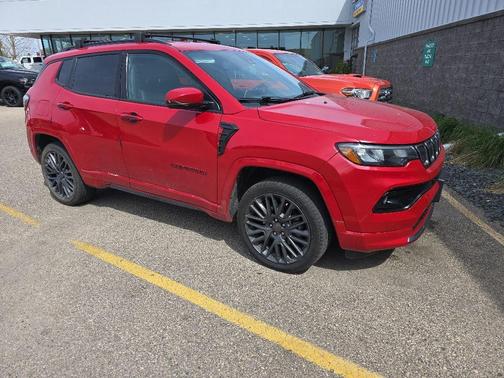 Redline Pearlcoat 2022 Jeep Compass Limited