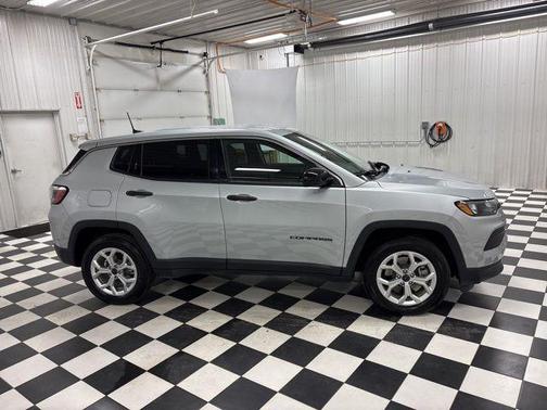 2025 Jeep Compass Sport