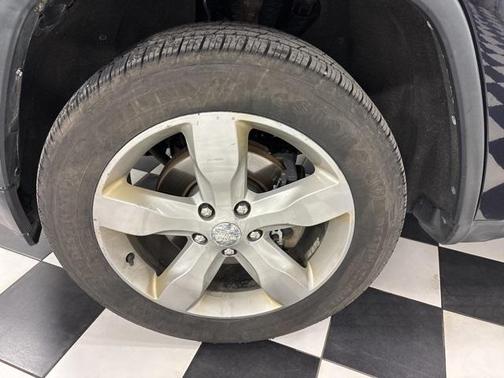 2011 Jeep Grand Cherokee Overland