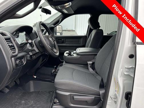 Bright White Clearcoat 2024 RAM 2500 Tradesman