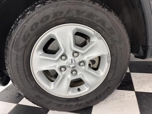 2015 Jeep Grand Cherokee Laredo