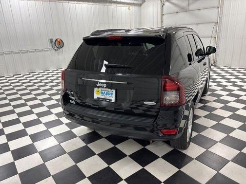 Black Clearcoat 2017 Jeep Compass Latitude