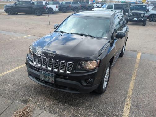 Black Clearcoat 2017 Jeep Compass Latitude