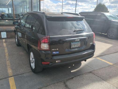 Black Clearcoat 2017 Jeep Compass Latitude
