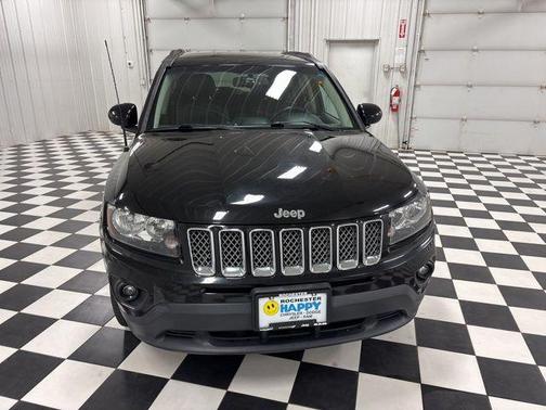 Black Clearcoat 2017 Jeep Compass Latitude