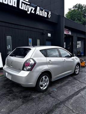 2009 Pontiac Vibe Base