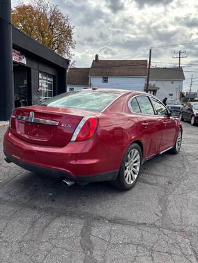 2009 Lincoln MKS Base