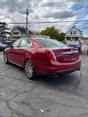 2009 Lincoln MKS Base