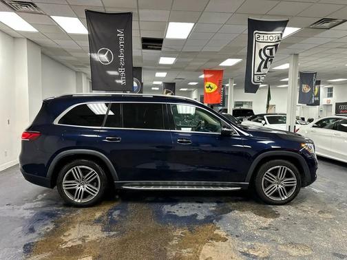 2022 Mercedes-Benz GLS 450 4MATIC