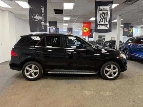 Black 2016 Mercedes-Benz GLE-Class GLE 350 4MATIC