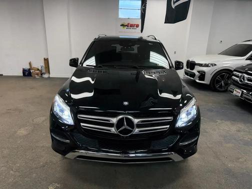 Black 2016 Mercedes-Benz GLE-Class GLE 350 4MATIC