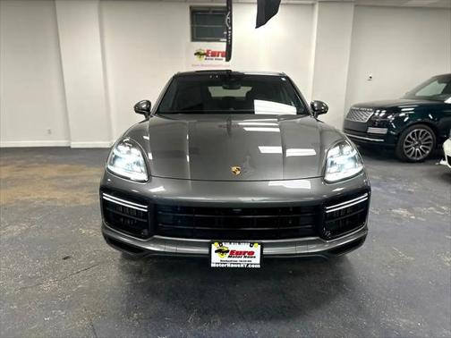 2020 Porsche Cayenne Turbo
