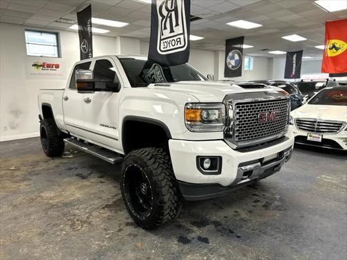 2017 GMC Sierra 3500 Denali