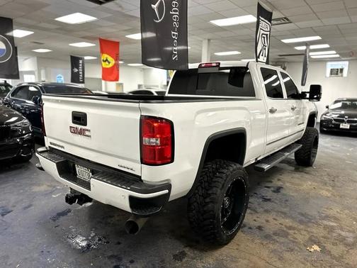 2017 GMC Sierra 3500 Denali