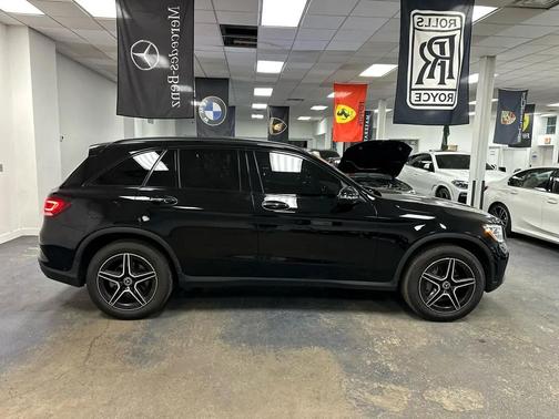 2021 Mercedes-Benz GLC 300 4MATIC
