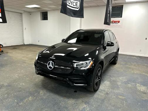 2021 Mercedes-Benz GLC 300 4MATIC