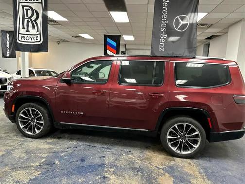 2022 Jeep Wagoneer Series III 4x4