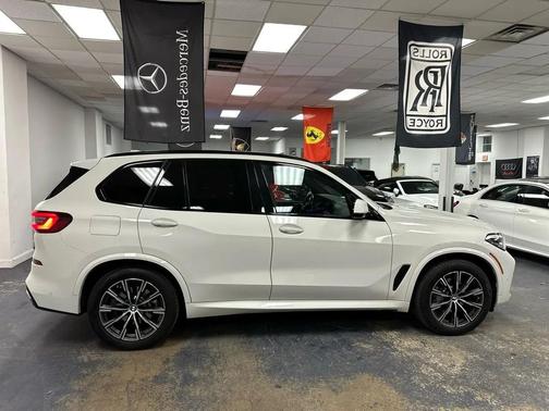 2022 BMW X5 xDrive40i