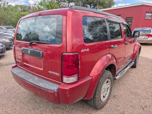 2011 Dodge Nitro SE
