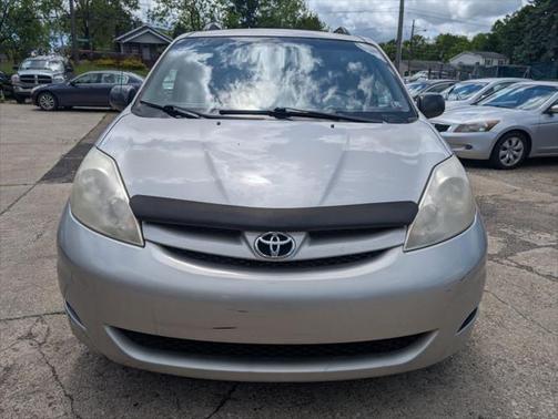 2008 Toyota Sienna CE
