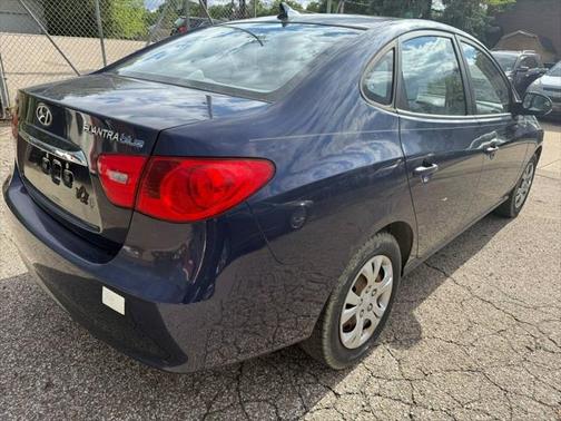 2010 Hyundai ELANTRA Blue