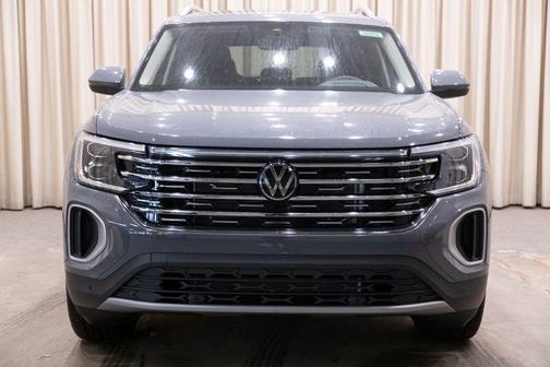 pure gray 2026 Volkswagen Atlas 2.0T SEL