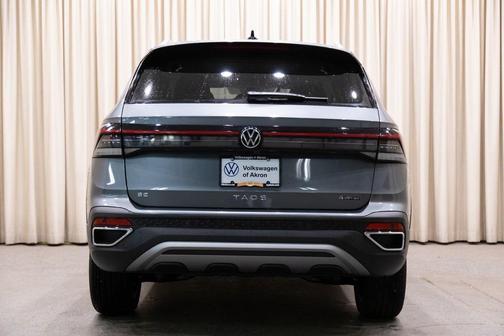 2026 Volkswagen Taos SE