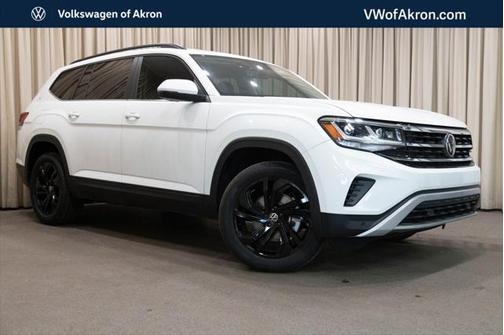 2023 Volkswagen Atlas 3.6L SE w/Technology