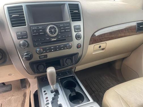 2014 Nissan Armada Platinum