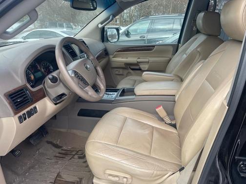 2014 Nissan Armada Platinum