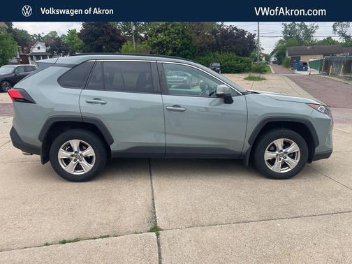 Lunar Rock 2021 Toyota RAV4 XLE