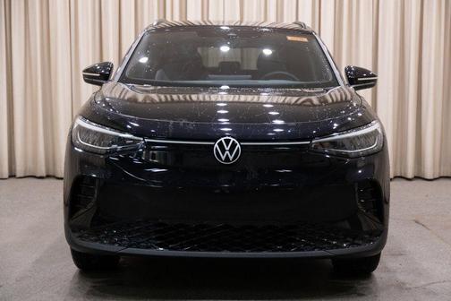 deep black pearl 2025 Volkswagen ID.4 AWD Pro