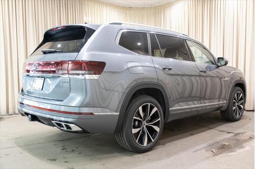2025 Volkswagen Atlas 2.0T SEL Premium R-Line 4MOTION