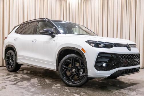 2026 Volkswagen Tiguan 2.0T SE R-Line Black 4MOTION