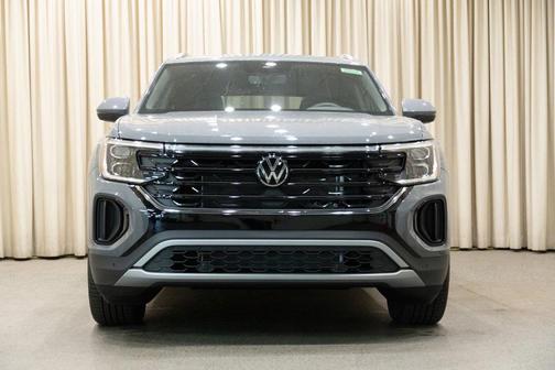 2026 Volkswagen Atlas Cross Sport 2.0T SE w/Technology 4MOTION