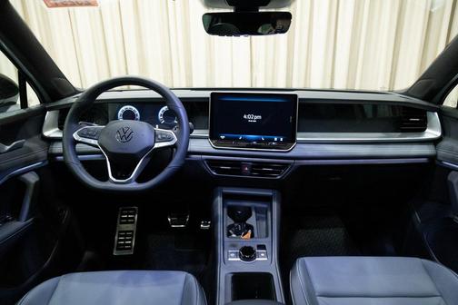 2025 Volkswagen Tiguan 2.0T SE R-Line Black 4MOTION