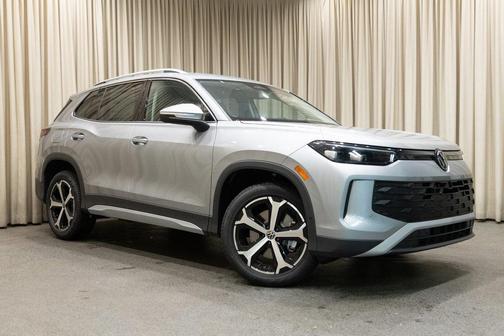 2025 Volkswagen Tiguan 2.0T SE 4MOTION