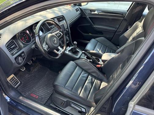 2017 Volkswagen Golf GTI 2.0T S 4-Door