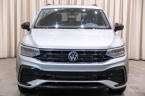 Silver Metallic 2023 Volkswagen Tiguan 2.0T SE R-Line Black