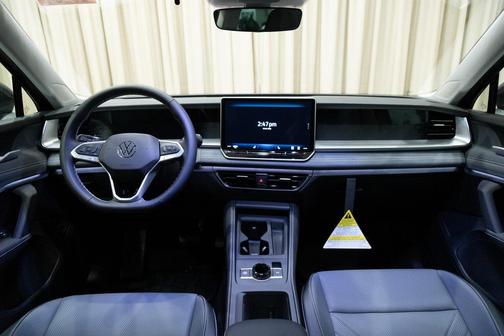 2025 Volkswagen Tiguan 2.0T SE 4MOTION
