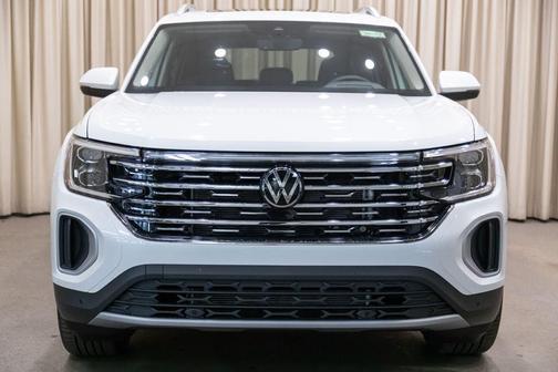 White Pearl 2026 Volkswagen Atlas 2.0T SEL