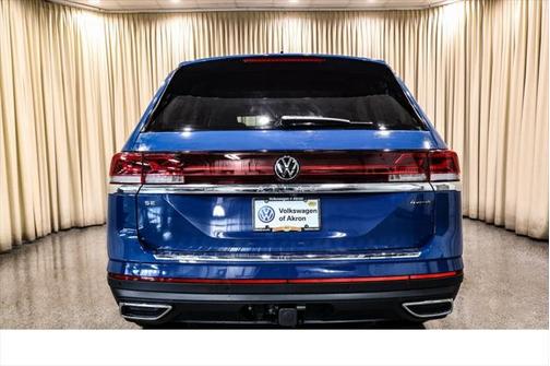 2025 Volkswagen Atlas 2.0T SE w/Technology 4MOTION