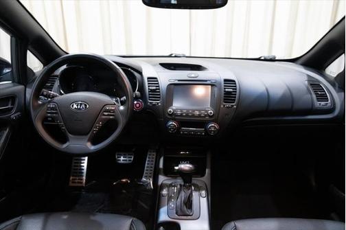 2016 Kia Forte SX