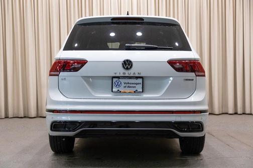 2022 Volkswagen Tiguan 2.0T SE R-Line Black 4MOTION
