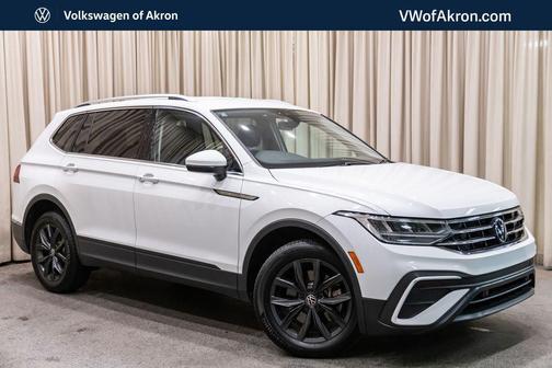 Pure White 2024 Volkswagen Tiguan 2.0T SE