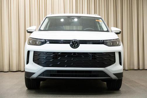 2025 Volkswagen Tiguan 2.0T SE 4MOTION